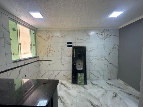 Casa para alugar em Duque de Caxias, Centro, com 1 quarto, com 60 m²